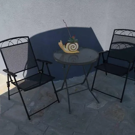 شقة Menta Nea Iraklitsa